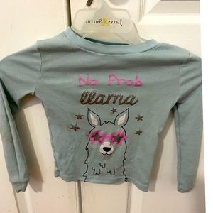 Girls sweater good condition